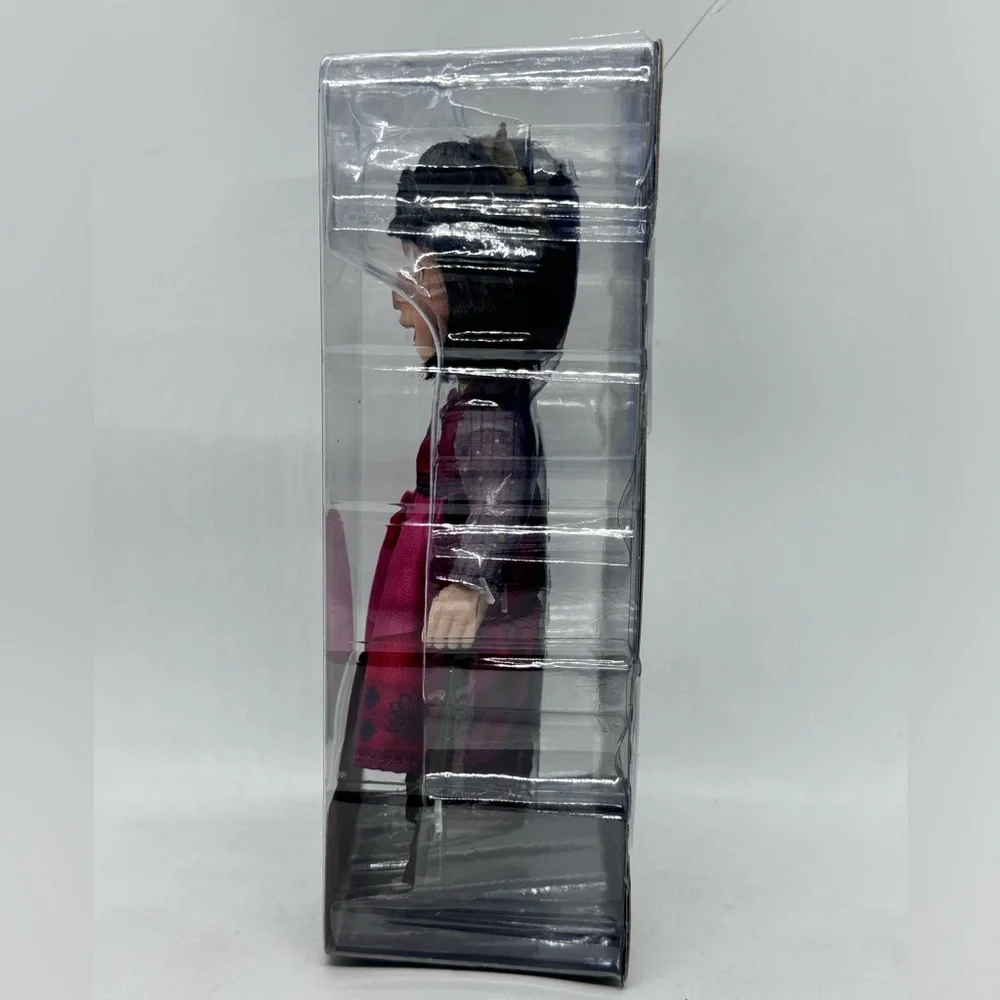NIB Disney’s Wish Dahlia Petite Doll 6 Inches Tall, Pocket Size